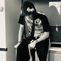 Trương Tuấn Hào-hắn