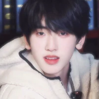 Zuoqihan_em