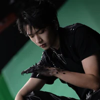 LƯU DIỆU VĂN - [Anh] -