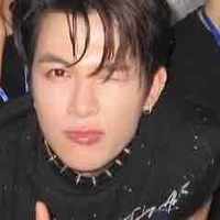 Bùi Anh Tú