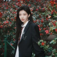 Thẩm Mộng Dao(chị)