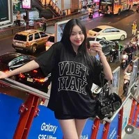 ( Bạn Yn ) Lưu Ly
