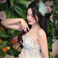 Mẹ q anh