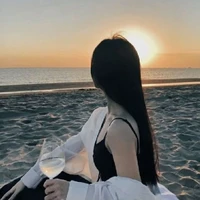 Cô Lục ( Giáo viên )