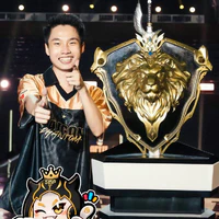 Vương Thuyên ( Yiwei/ Di Quây )