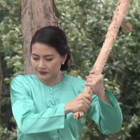Bà đồng