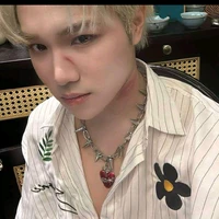 hoàng Đức duy