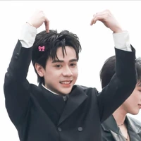 Quang Hùng Master D (Phone)