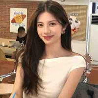 Mama của cô