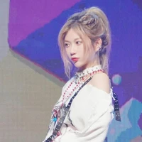 Trịnh Đan Ny _Đản_