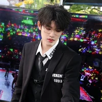 Trương Cực- anh