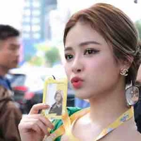 Dương Hoàng Yến 