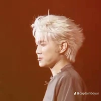 Hoàng Đức Duy(Captain)