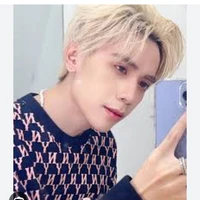 Hùng