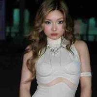 Thuỳ Dung(dammy)