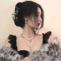 Phan Hoàng Minh Ngọc ( mẹ nam chính )