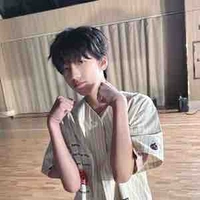 Nhiếp Vĩ Thần 