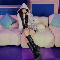 Nguyễn Lê Ngọc Ánh Sáng -  Ánh Sáng Aza