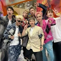 All (trừ ai tùy hoàn cảnh)