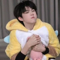 Tg đi chơi r