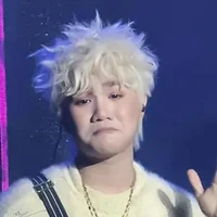 Hoàng Đức Duy ( CAPTAIN BOY)