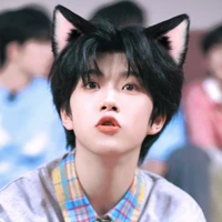 Trương Hàm Thụy(y)