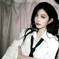 •Vương Dịch• Cô