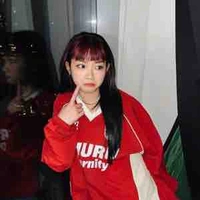 Nguyễn Lê Ngọc Ánh Sáng ( Ánh Sáng Aza)