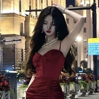 mẹ Hiếu ( bà Trần, Kim Anh)