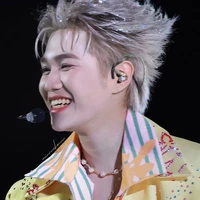 Hoàng Đức Duy • Captainboy