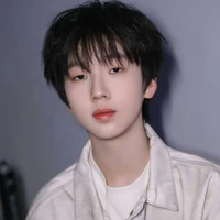 Nhiếp Vĩ Thần