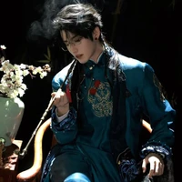 Tần Di Hoàng_ba Thiên