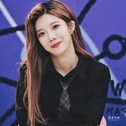 Thẩm Mộng Dao_nàng