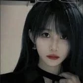Trần Kha_Y