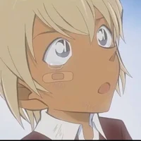 Amuro Toru < còn bé >