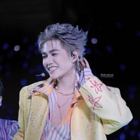 Tổng tài "NGHIÊM TÚC"