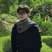Hùng Huỳnh
