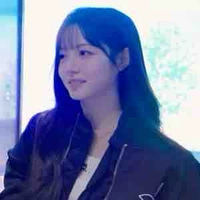 Kim Chaewon-C