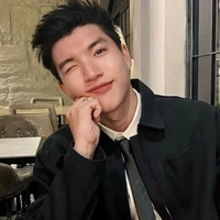 tác giả nèe 🤡