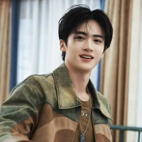 Ly Luân