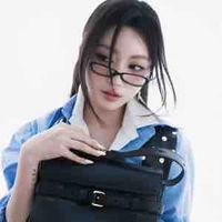 Khương Hoàng Mỹ-cam 