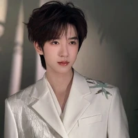 Hạ Tuấn Lâm