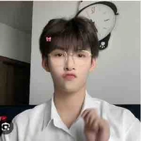 Huỳnh hoàng hùng(gem)nam8