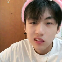 Thấy gái đẹp baoh chưa t/g nò