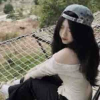 Chị của Miu Lê 