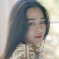 Lingling Kwong