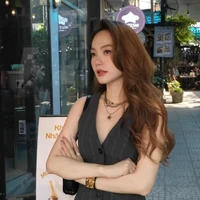 Lê Ngọc Minh Hằng (chị)