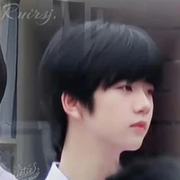 Trương Hàm Thụy_y