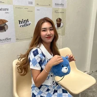 Irin Urassaya Malaiwong (em)