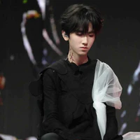 Tả Kỳ Hàm